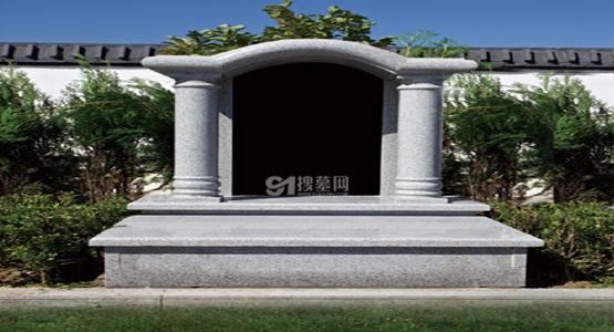 鸿福宝座
